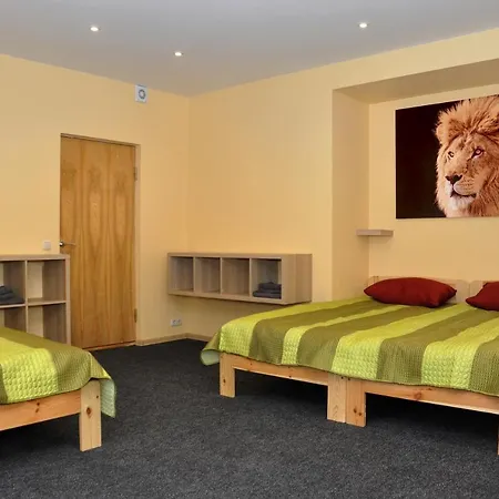 Center Quiet With Free Private Parking Apartment